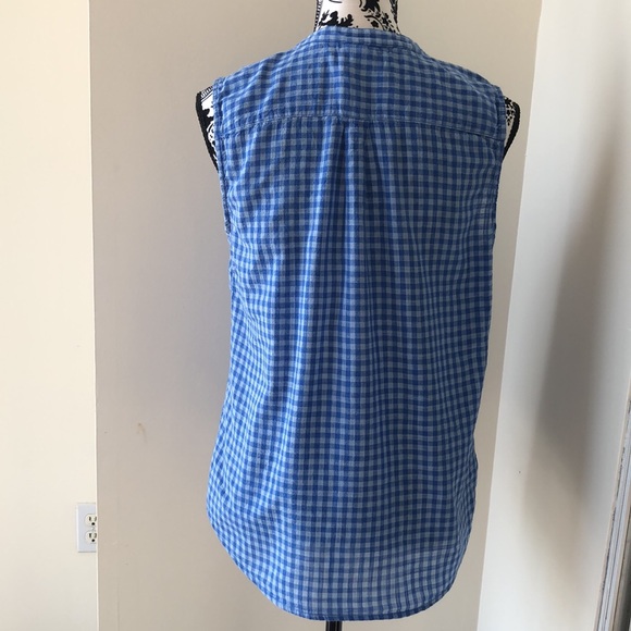 Women sleeveless shirt - Picture 2 of 4